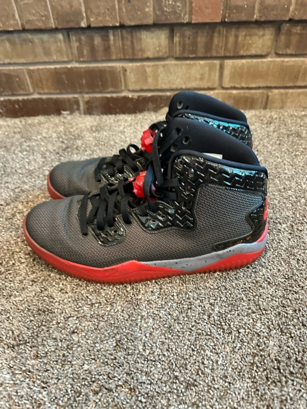 Nike Air Jordan Spike Forty PE Black Red Gray Basketball Shoes Size 12